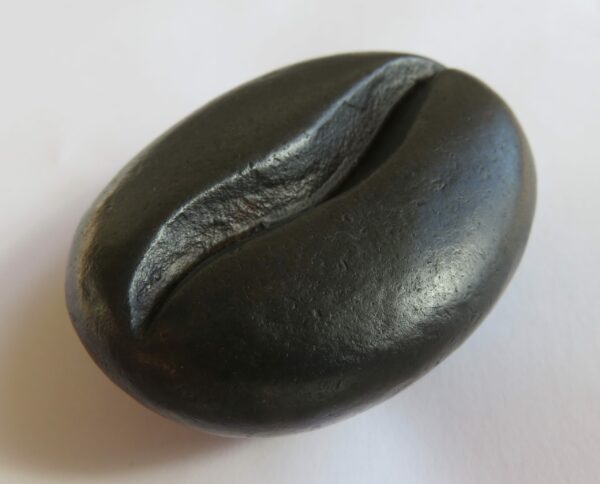 Sculpture NZ - Coffee bean (dark) - Bronze sculpture - Nicholas Duval-Smith